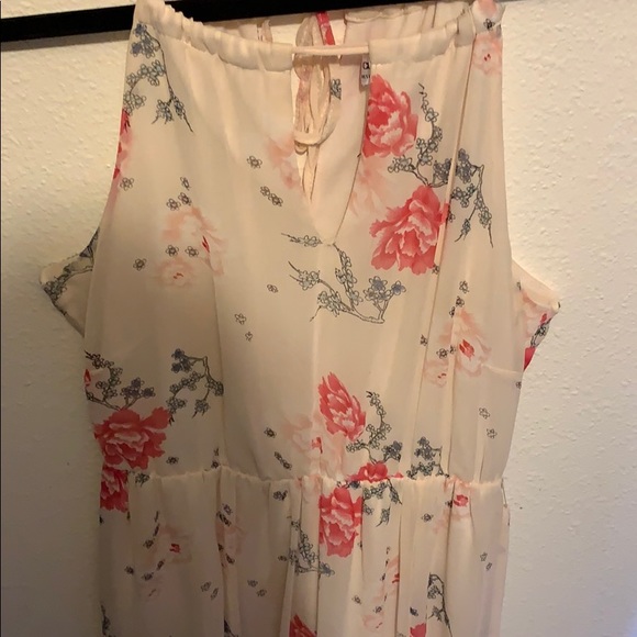 Light pink with darker pink roses maxi dress - Picture 3 of 5